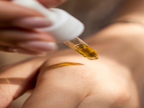 Ceramide AP: podwójny skarb w pielęgnacji skóry i lekach