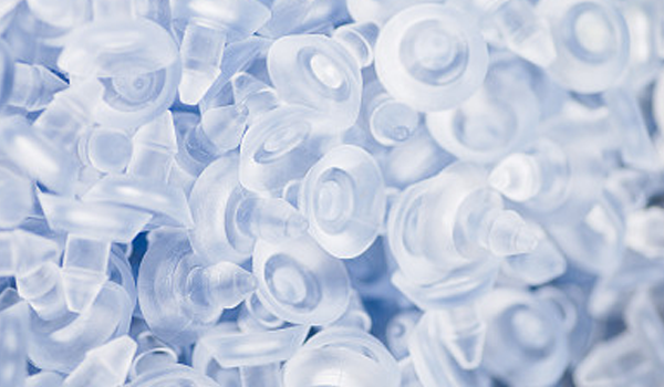 Zastosowanie i charakterystyka zmodyfikowanych cząstek plastikowych (2)